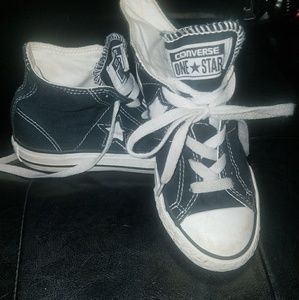 Converse sneakers size 1